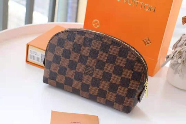 LV Cosmetic pouch