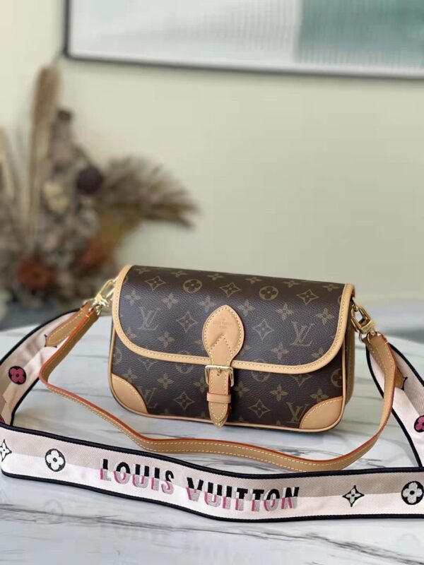 LV Diane bag